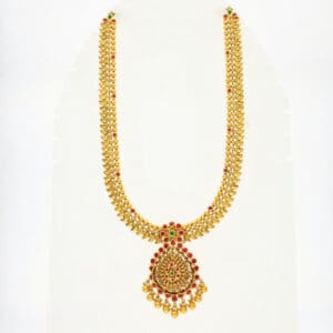 GOLD NECKLACE