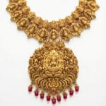 GOLD NECKLACE