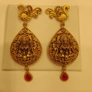 GOLD EARING